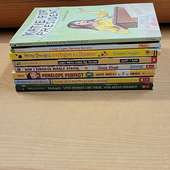 8 assorted paperback books for the young reader - Picture 10 of 12